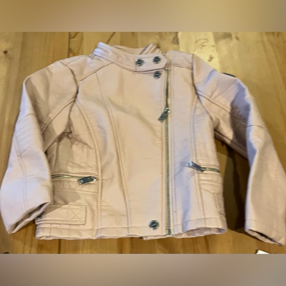 NWT Urban Republic Girls Collection Light Pink Kids Size 6x Faux Leather Jacket - Picture 1 of 11